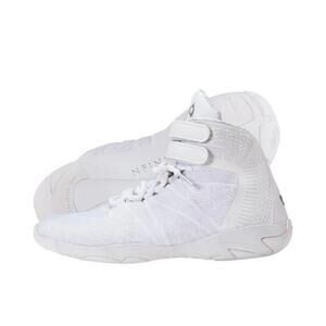 New In Box Nfinity Titan White Cheerleading Shoes Girls Youth Size 10
